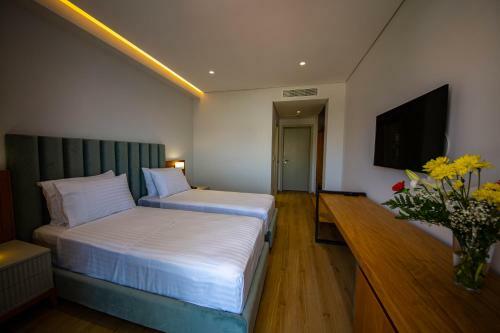 El Primero Hotel