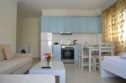 Sejdi Apartments