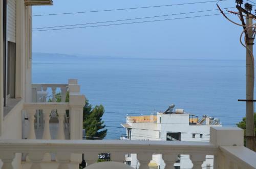 Sejdi Apartments