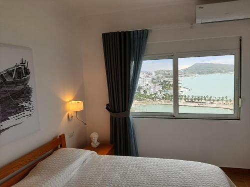 Vasiliki Beachfront Luxury Apartment