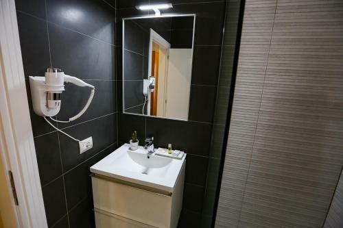 Home Hotel