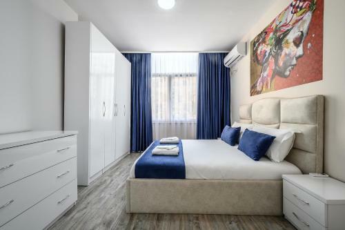 Luxury Apartment Skanderbag Square