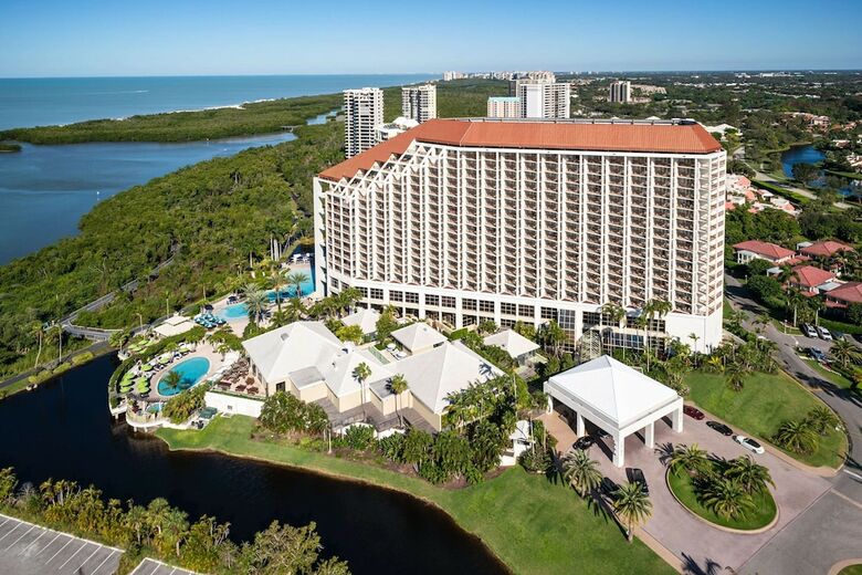 Hotel Naples Grande Beach Resort