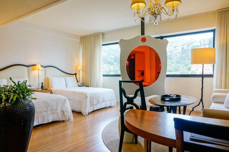 Mondrian Hotel