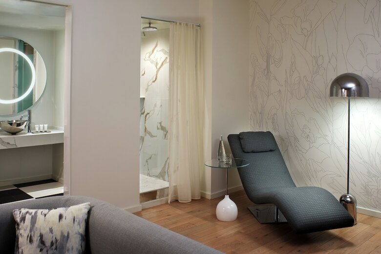 Mondrian Hotel
