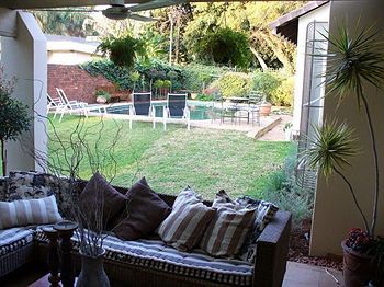Hostal The Coral Tree House