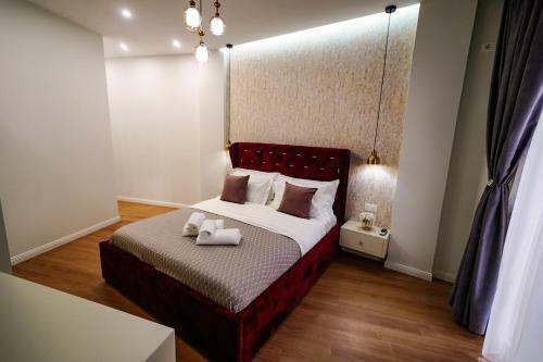 Rama's Hotel