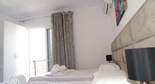 Piazza Hotel Jakova
