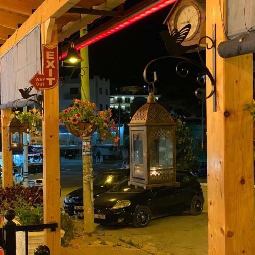 Piazza Hotel Jakova