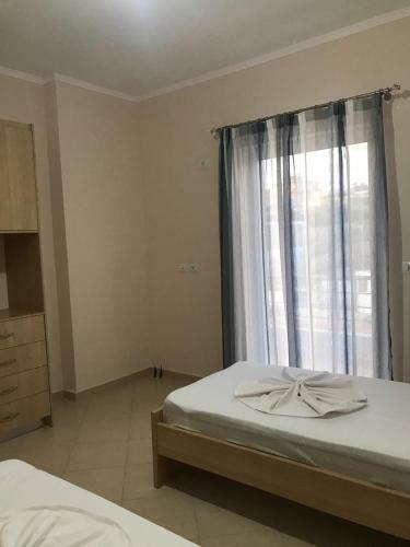 Hostal Villa Leni Oruci