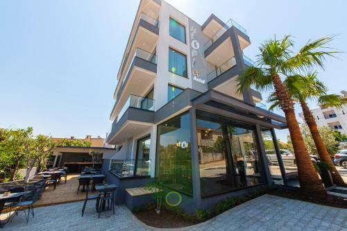 Hotel Utopia