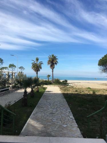 Family Beachfront Apartment