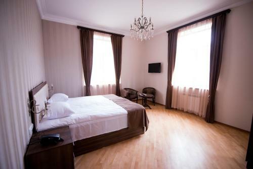 Royal Palace Hotel