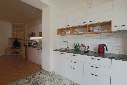 Hotel Vardeni Guesthouse
