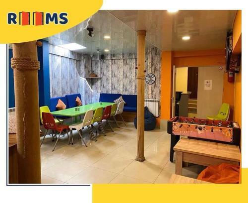 Rooms Hostel