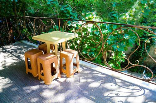 Hostal Cascade Sarmeni 33