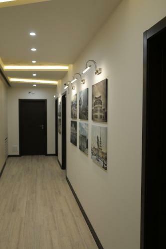 4room Hotel