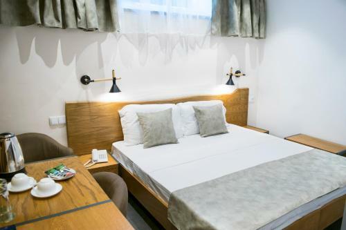 Posada R&r Hotel