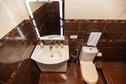 Stay Inn-royal Suite Apartments