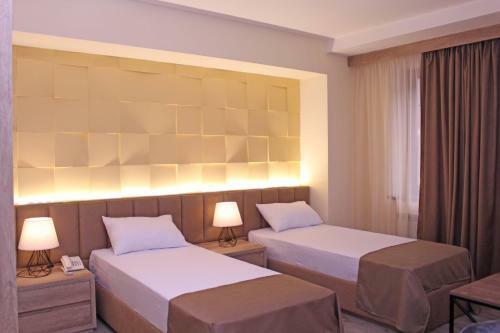 Mandarin Hotel