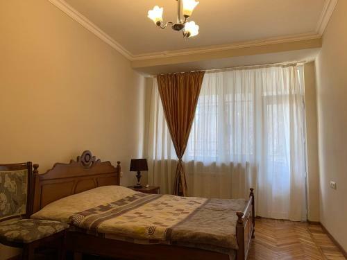 Friends Apartments Near Republic Square