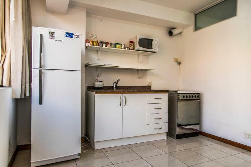 Apartamento Luminous And Big Apt, The Best Location, Aristides