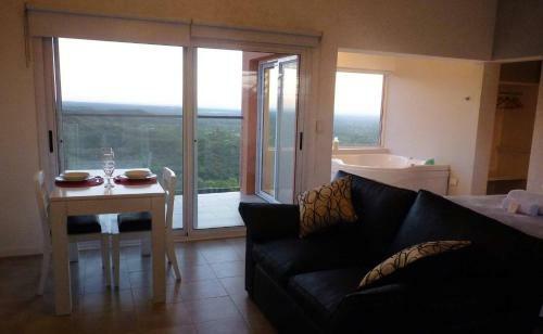Balc�n Del Calaguala