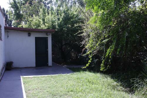 Caba�a En Olivar Centenario Agroecol�gico Tutuna