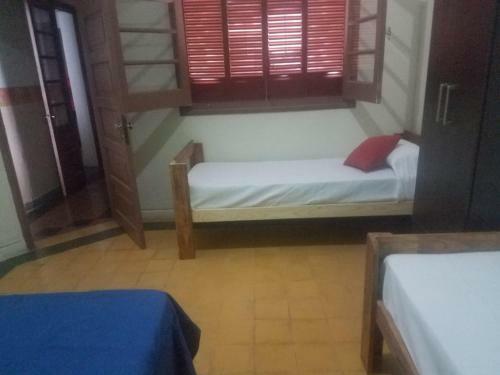 Hotel Hospedaje Hostel Lamadrid