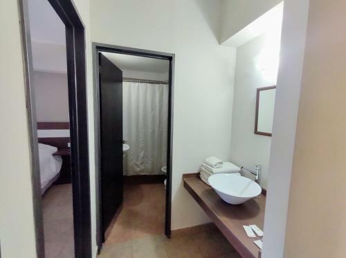 Hotel Urquiza Suite & Apart Salta