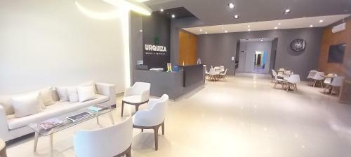 Hotel Urquiza Suite & Apart Salta