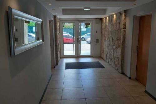 Apartamento Departamento En El Centro de Bariloche Tb