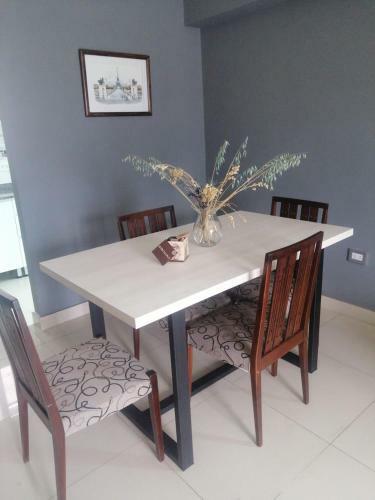 Apartamento Depto Grande Barrio Sur