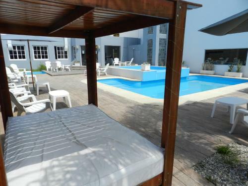 Hotel 376
