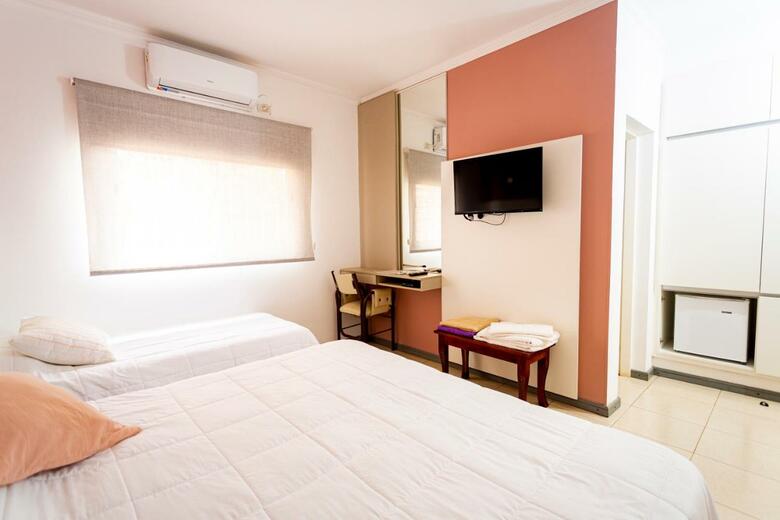 Hotel Cuesta De Miranda