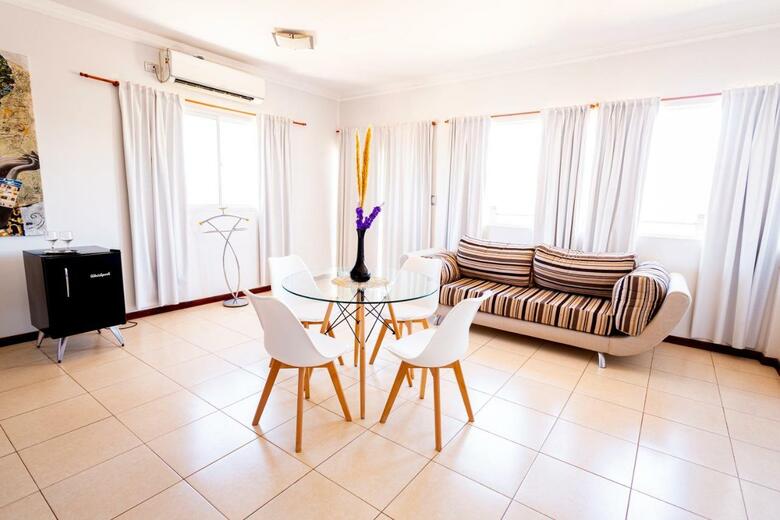 Hotel Cuesta De Miranda
