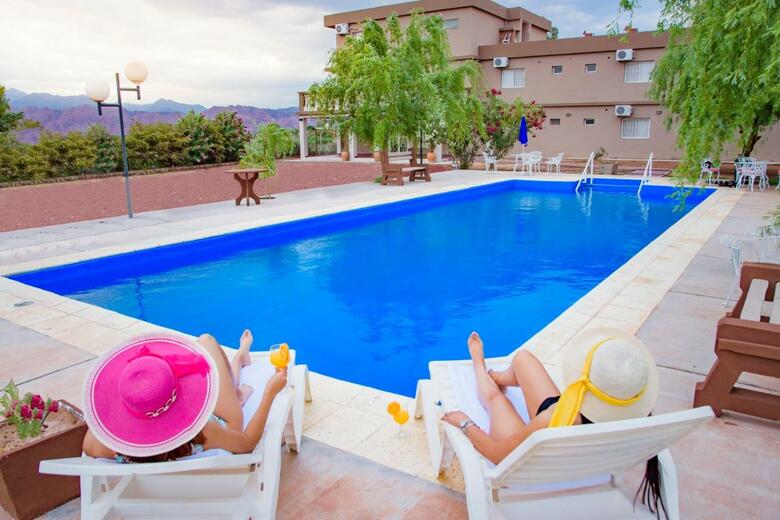 Hotel Cuesta De Miranda