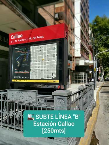Hostal Baires House