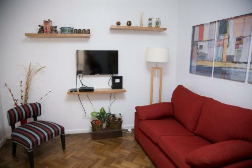 Small & Comfortable Apartment In Palermo