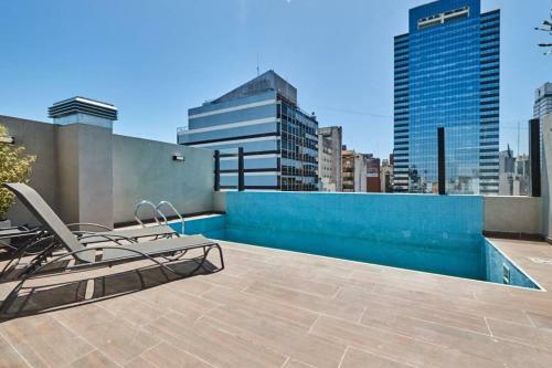 Apartment In Monserrat
