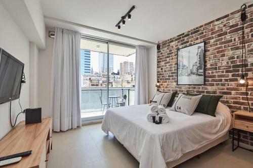 Apartment In Monserrat