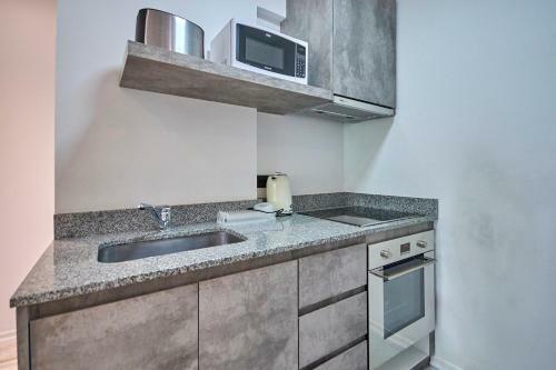 Luminous Apartment In Recoleta