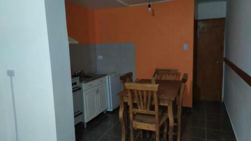 Albergue Casona Poeta Airport