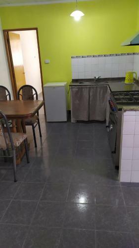 Albergue Casona Poeta Airport