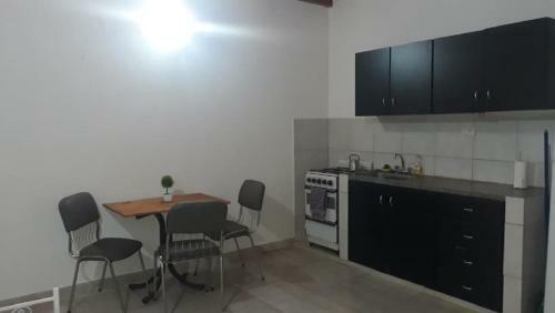Apartamento Duplex Amplio Con Cochera