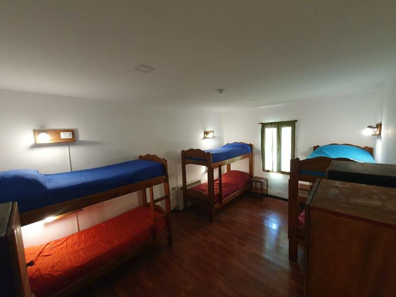 Hotel Hostel El Paredon