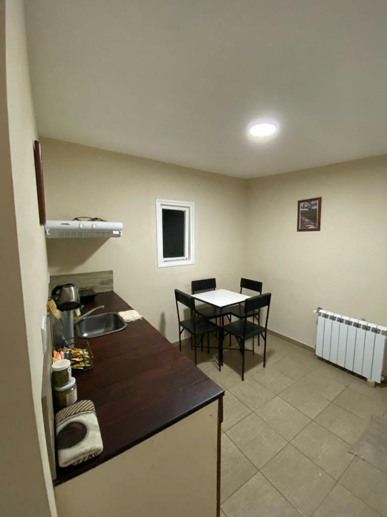 Hotel Hostel El Paredon