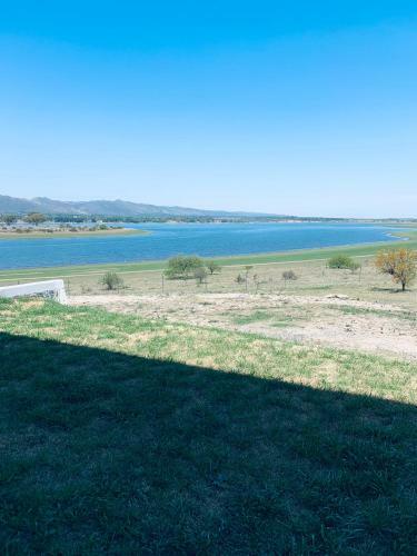 Apartamento Departamento Frente Al Lago