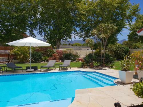 Bed & Breakfast Constantia Cottages