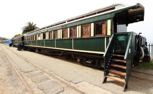 Lodge Santos Express